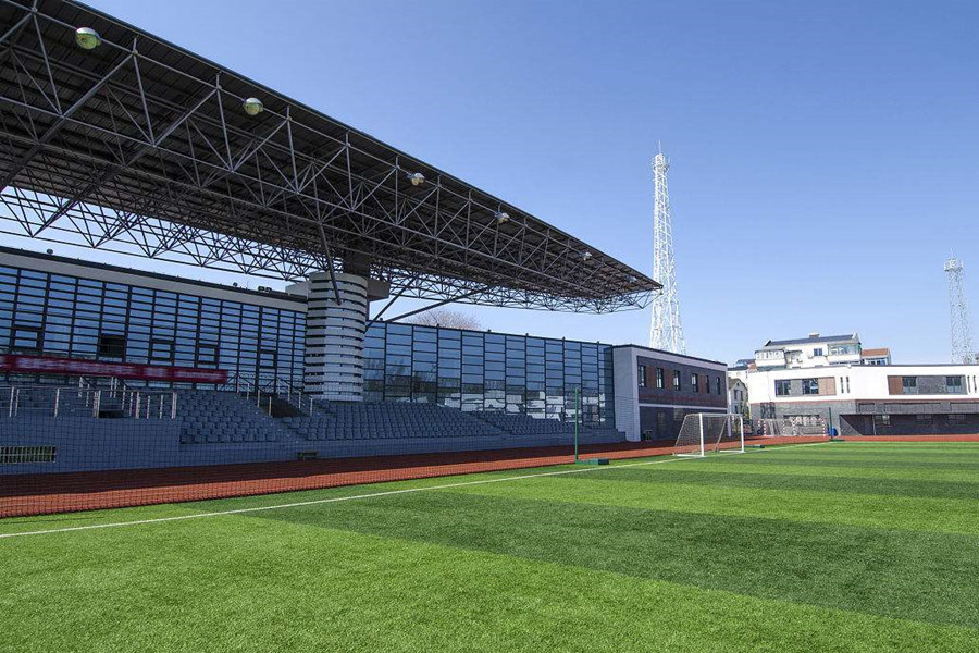 开远体育场看台网架工程